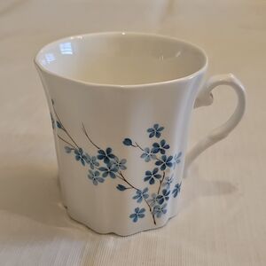 Royal Grafton Coffee Cup Flower‎ Mug-England Fine Bone China-Vintage